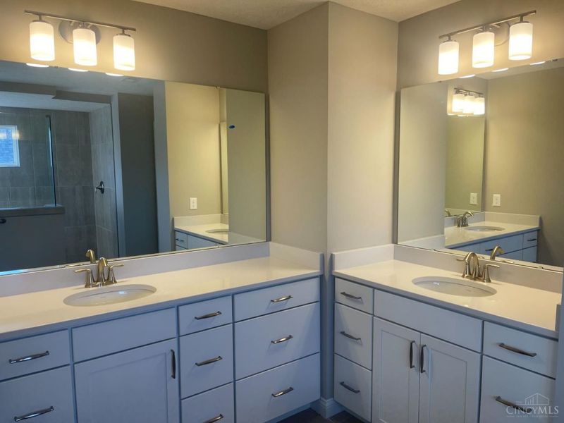 1876 Grove Park Drive, Unit 51, Miami Twp, OH 45150 Photo 24