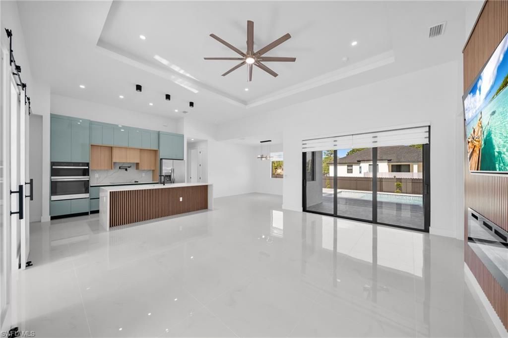 765 Central St E, Lehigh Acres, FL 33974 Photo