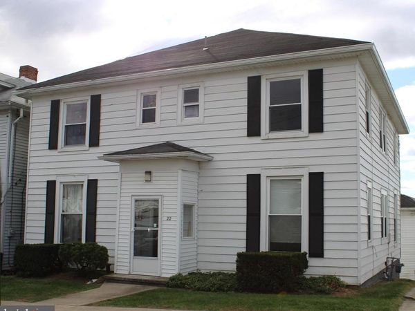 22 PLEASANT AVENUE, Unit 4 2ND FLOO, RED LION, PA 17356