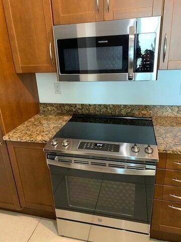 450 N Federal Highway, Unit 703, Boynton Beach, FL 33435 Photo