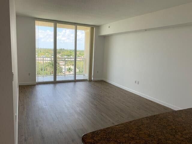 450 N Federal Highway, Unit 703, Boynton Beach, FL 33435 Photo