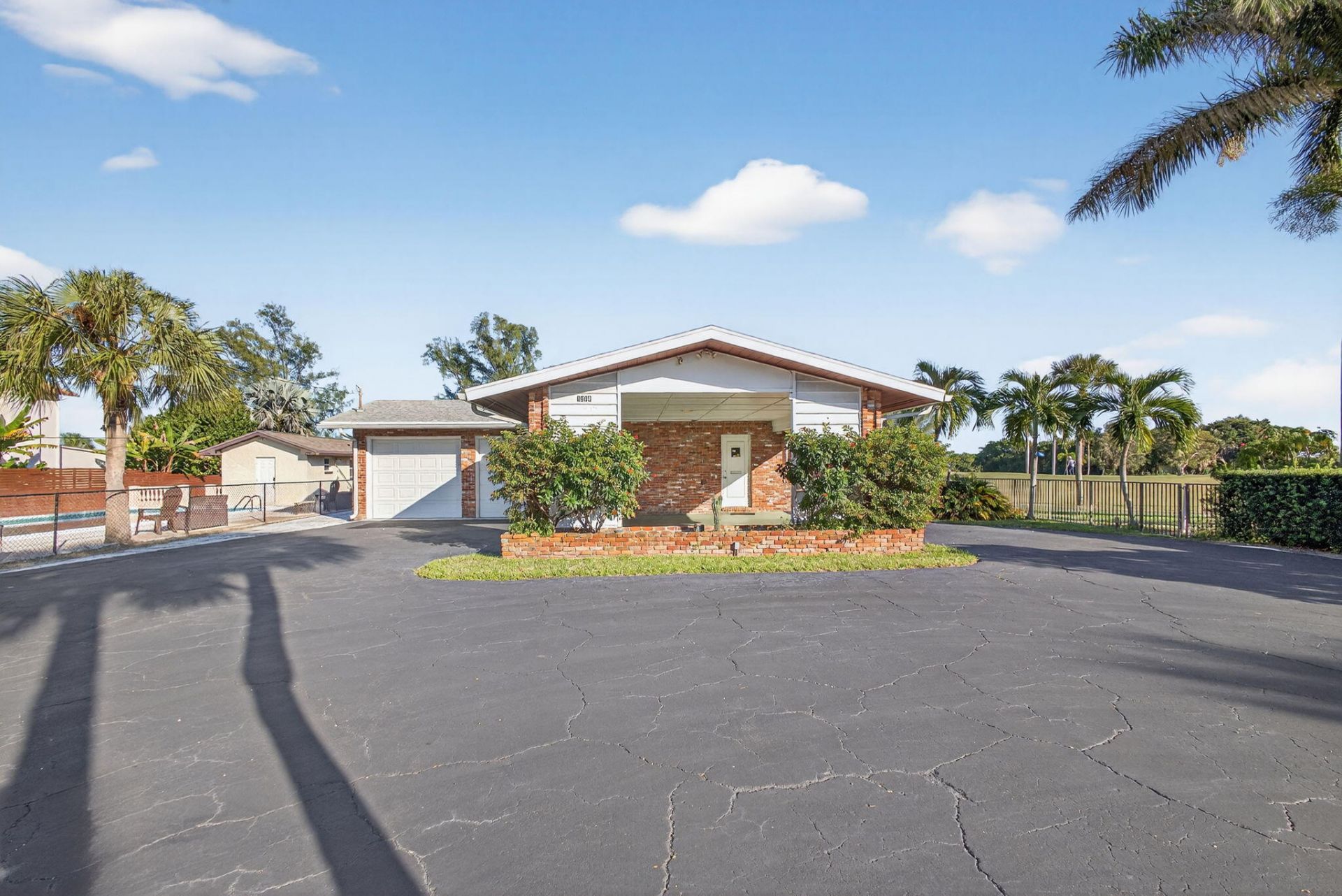 1314 N Lakeside Drive, Lake Worth Beach, FL 33460 Photo