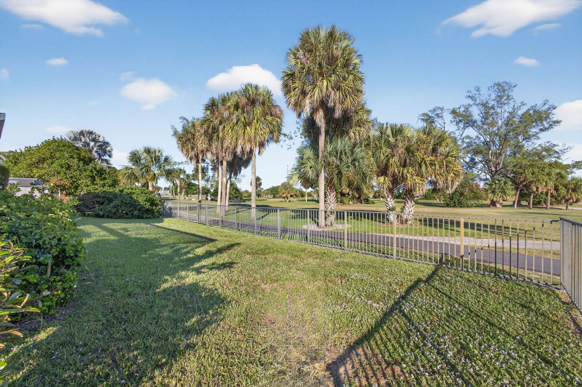 1314 N Lakeside Drive, Lake Worth Beach, FL 33460 Photo