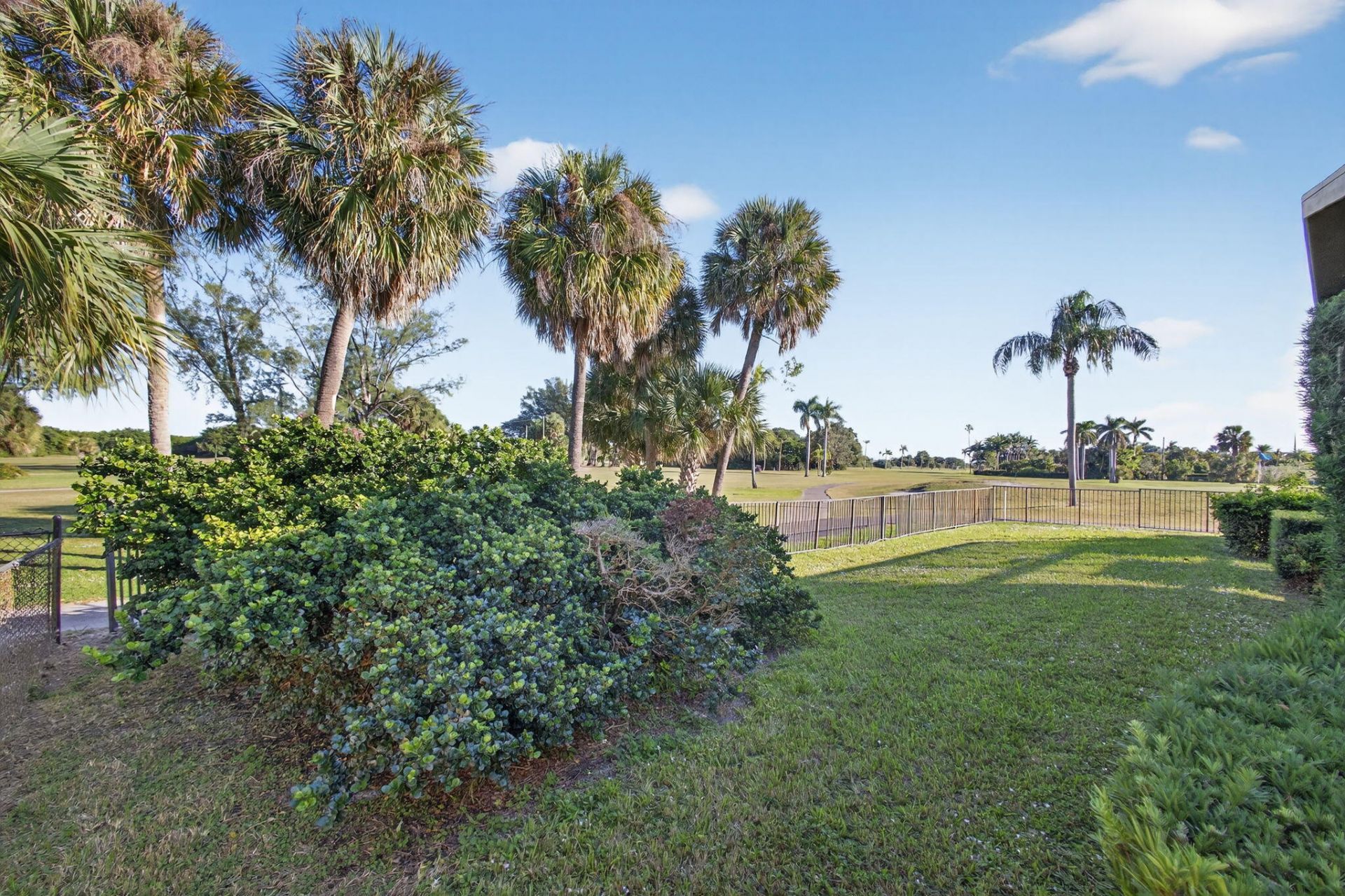 1314 N Lakeside Drive, Lake Worth Beach, FL 33460 Photo