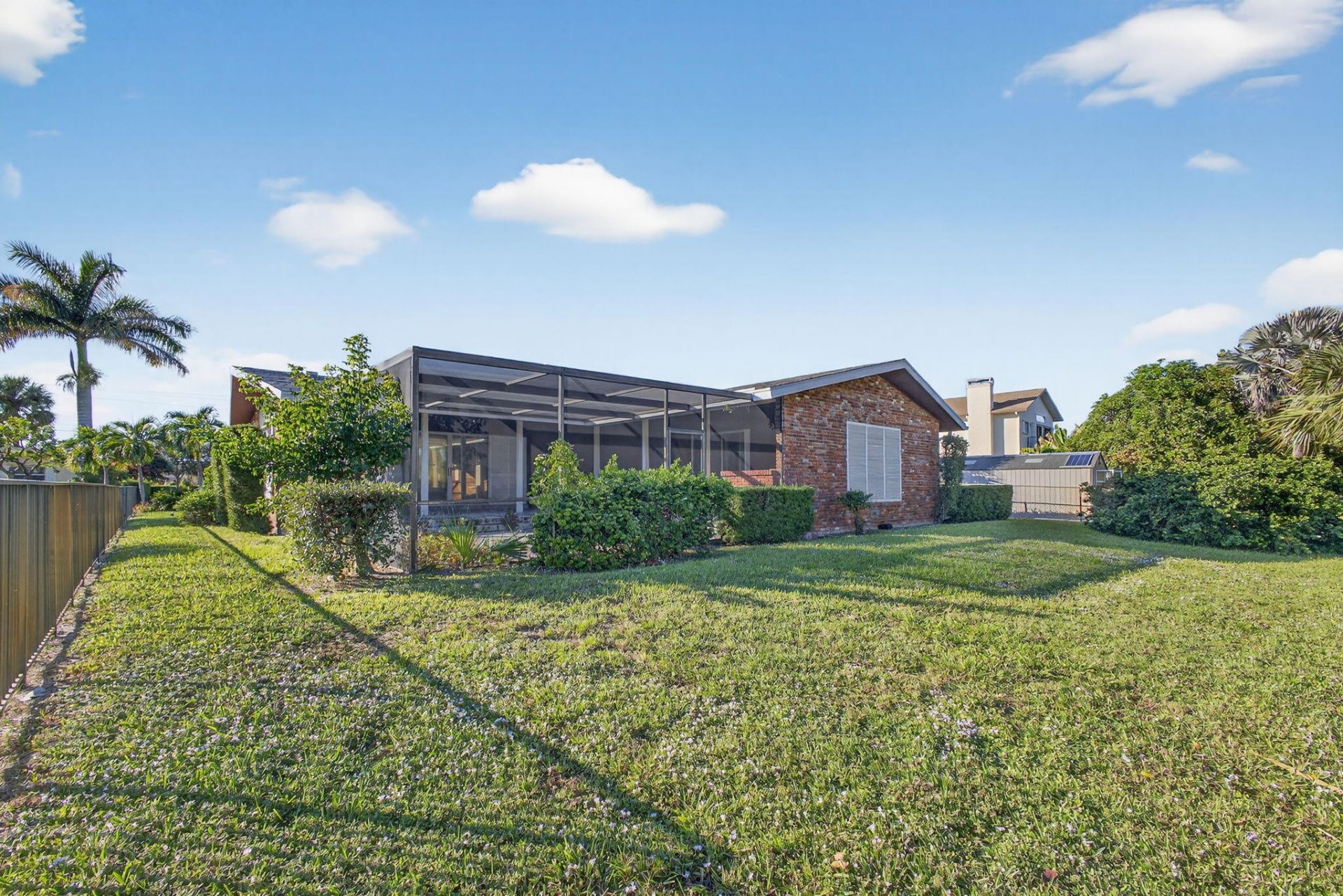 1314 N Lakeside Drive, Lake Worth Beach, FL 33460 Photo