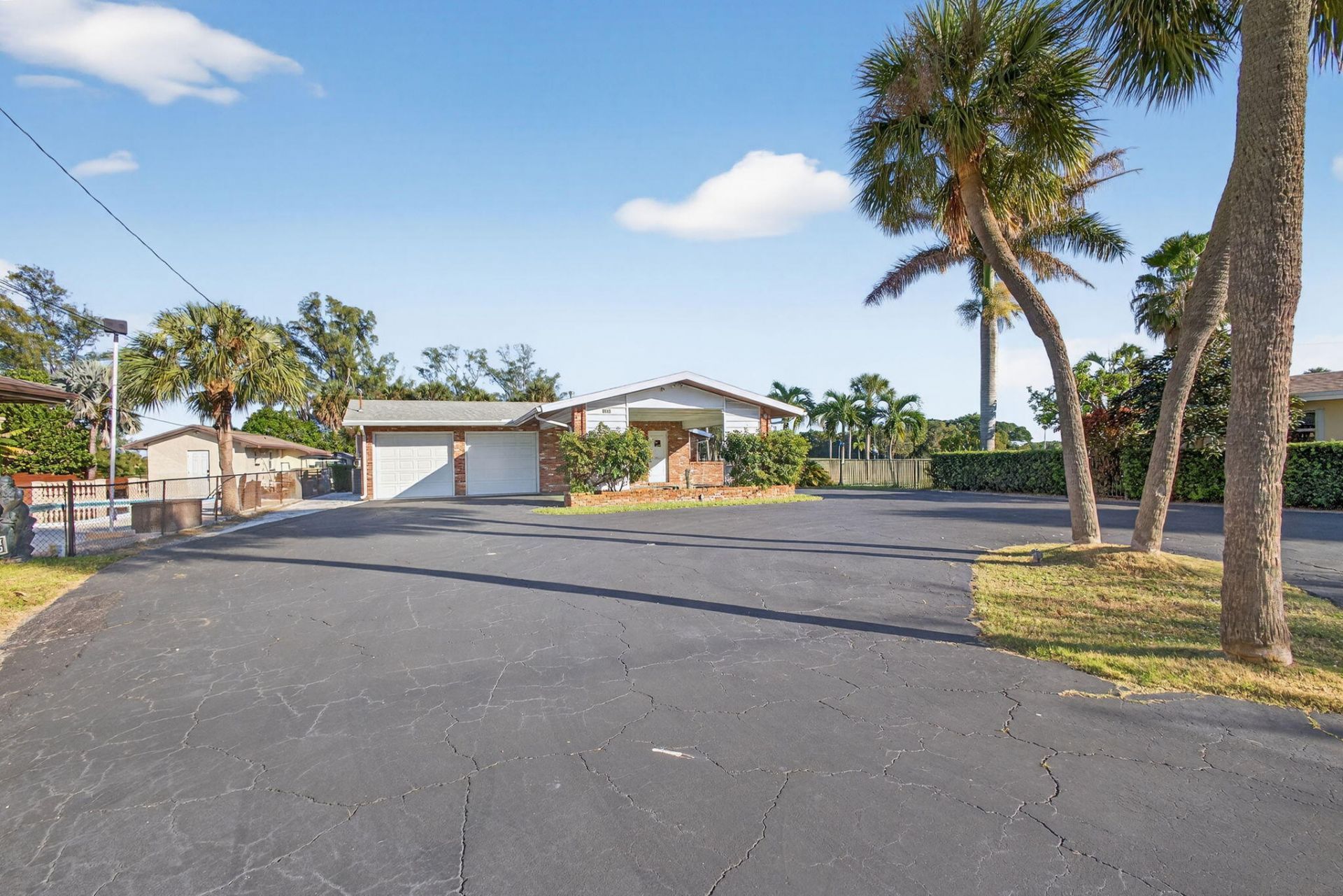 1314 N Lakeside Drive, Lake Worth Beach, FL 33460 Photo