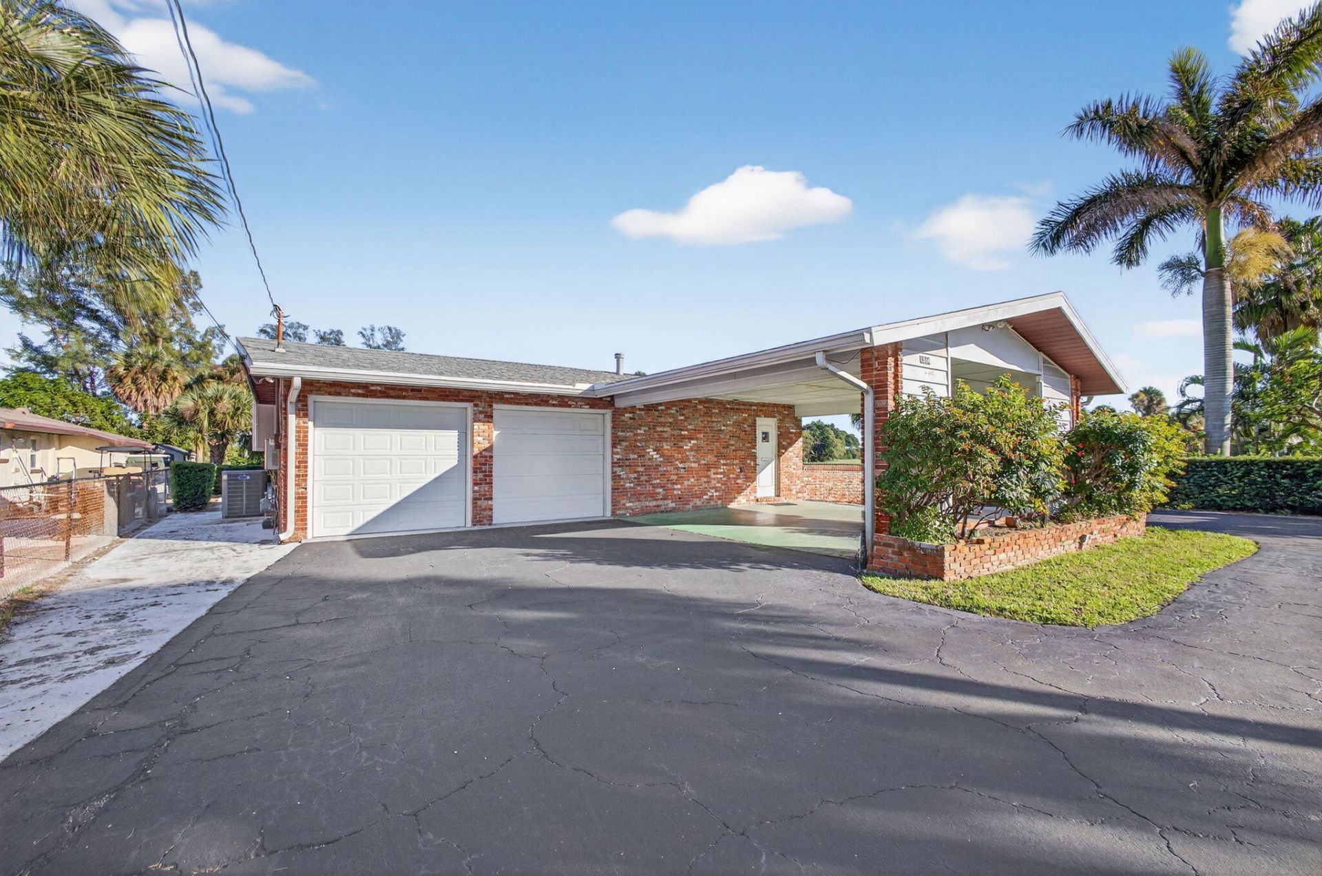 1314 N Lakeside Drive, Lake Worth Beach, FL 33460 Photo