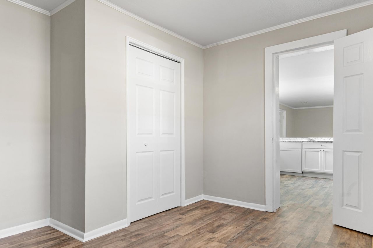 521 Bayne Street Photo 12