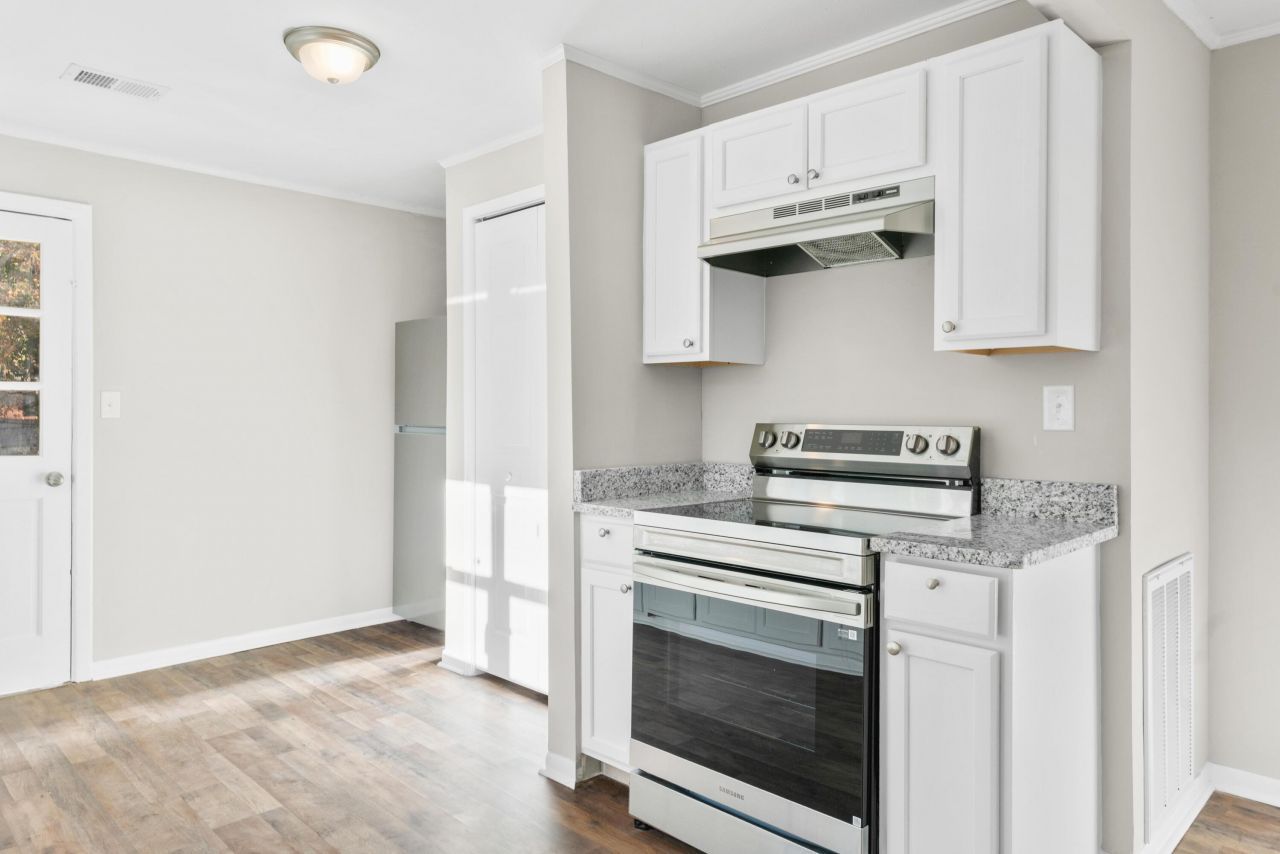 521 Bayne Street Photo 6