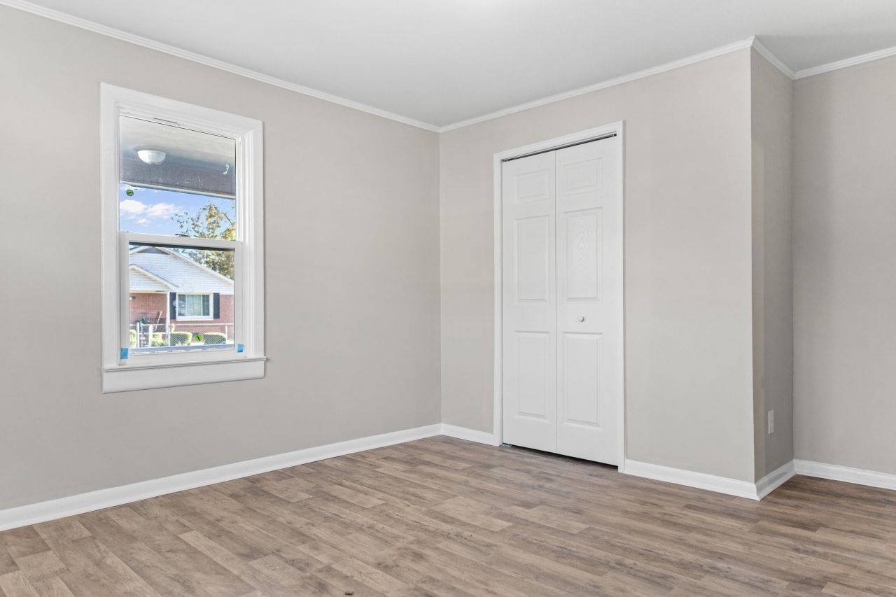 521 Bayne Street Photo 9