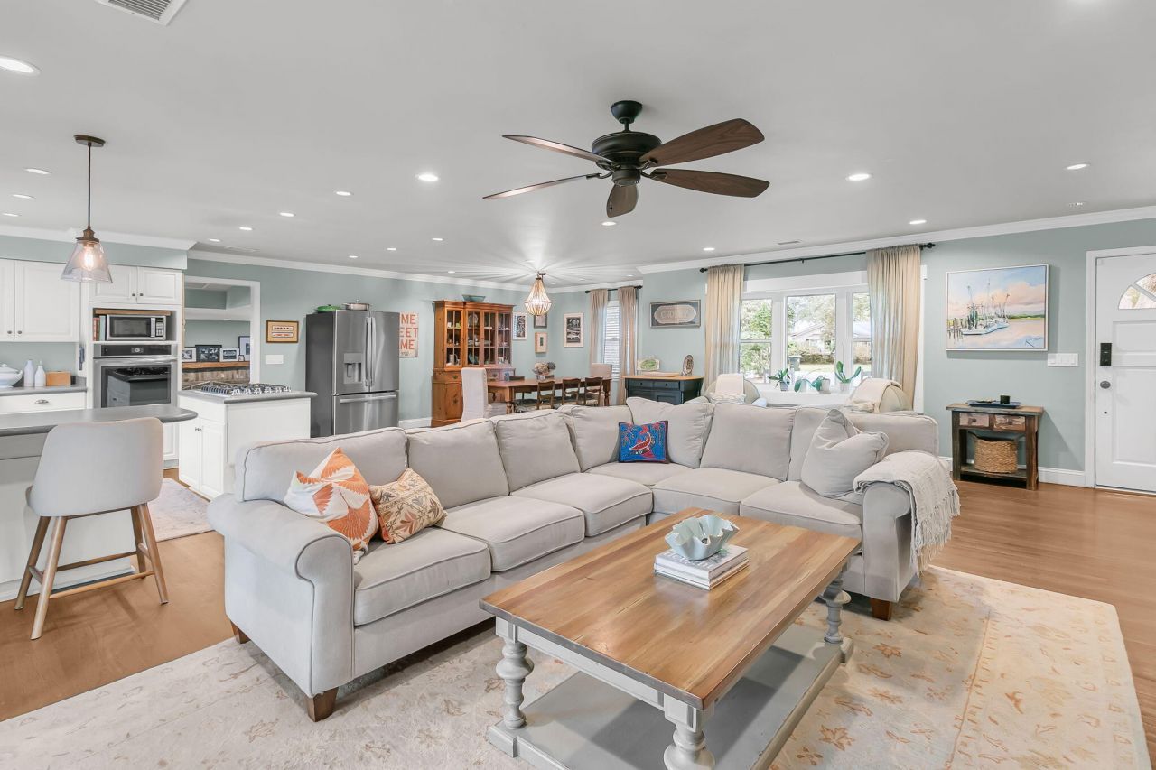 922 Preston Road Photo 17