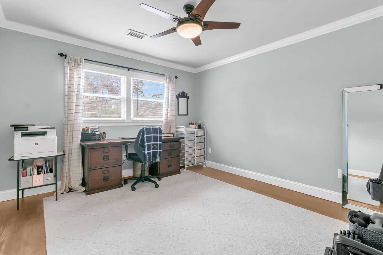 922 Preston Road Photo 36