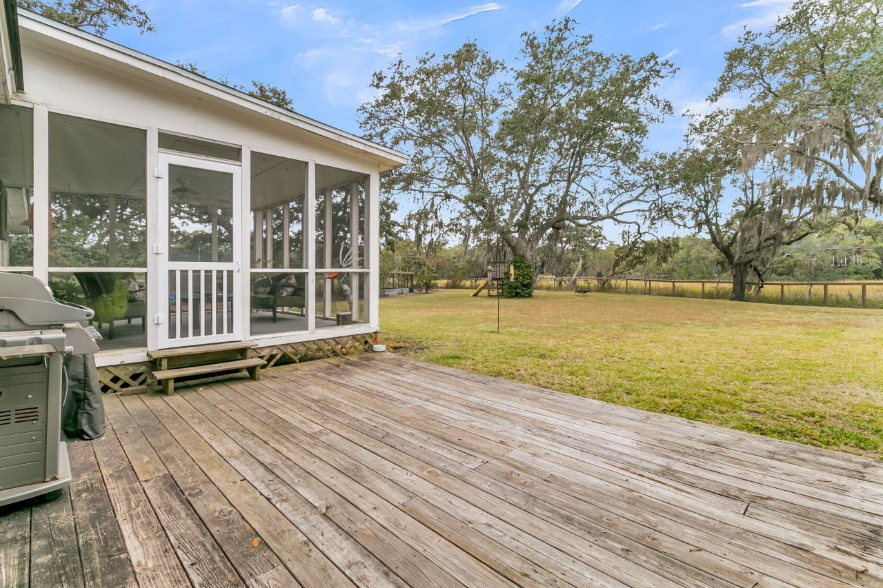 922 Preston Road Photo 41