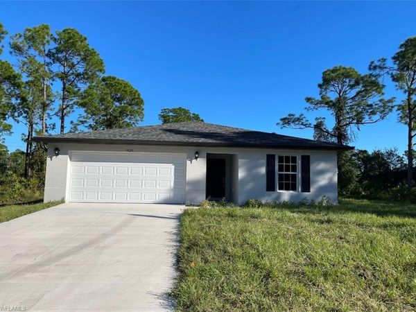 3420 67th ST W, LEHIGH ACRES, FL 33971