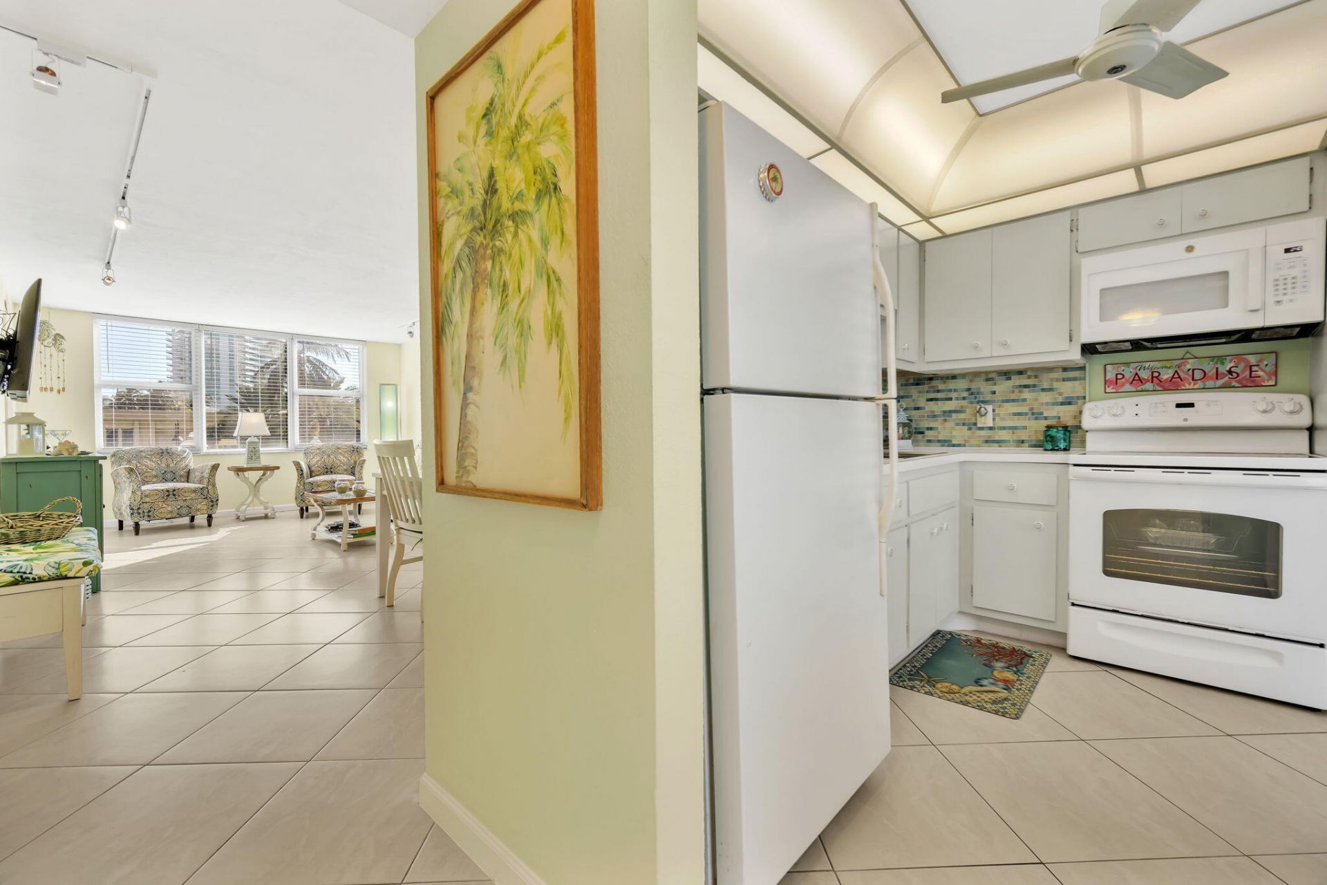 201 N Ocean Boulevard, Unit 203, Pompano Beach, FL 33062 Photo