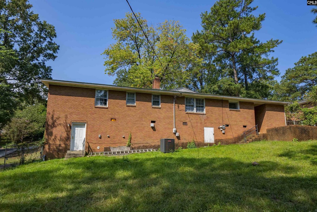 1127 Shirlington Road  Photo 34