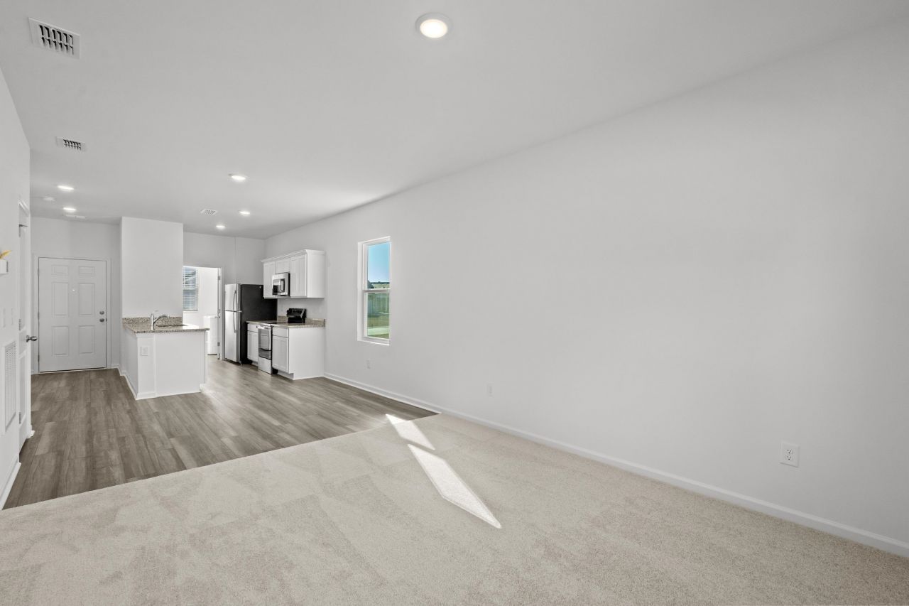 450 Castillo Dr. Photo 8