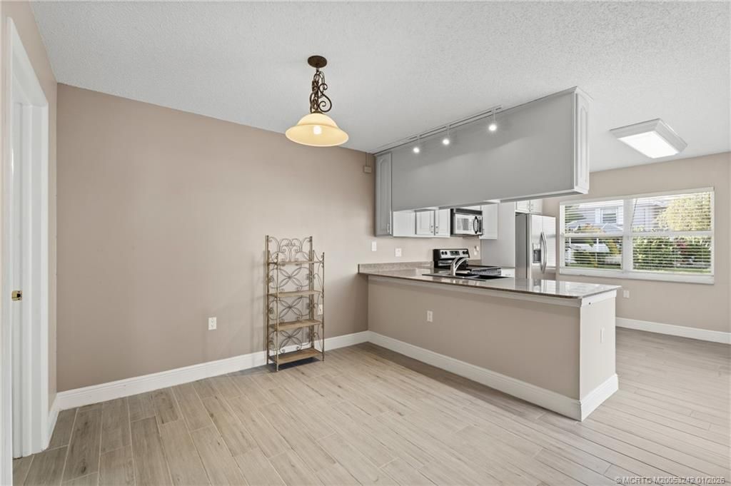 3253 SW Sunset Trace Circle, Palm City, FL 34990 Photo