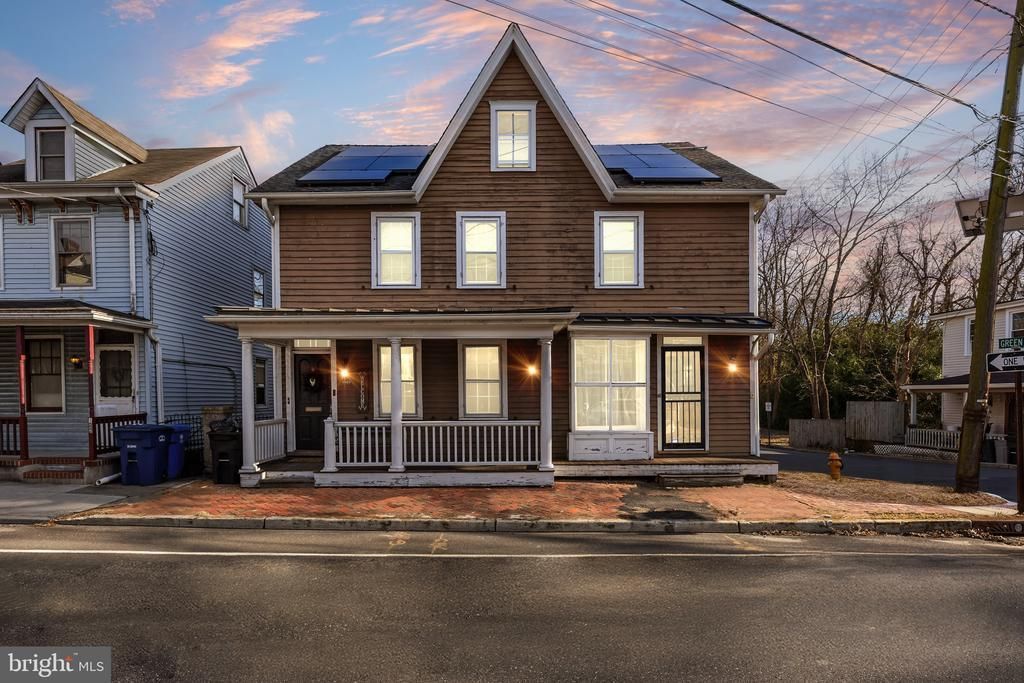 118 Mill Street, Mount Holly, NJ 08060 Main Photo