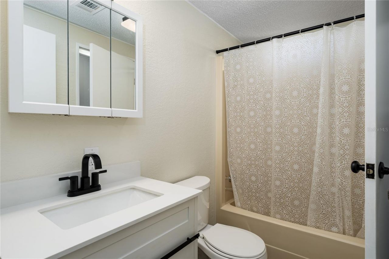 113 Meadow Circle, Ellenton, FL 34222 Photo