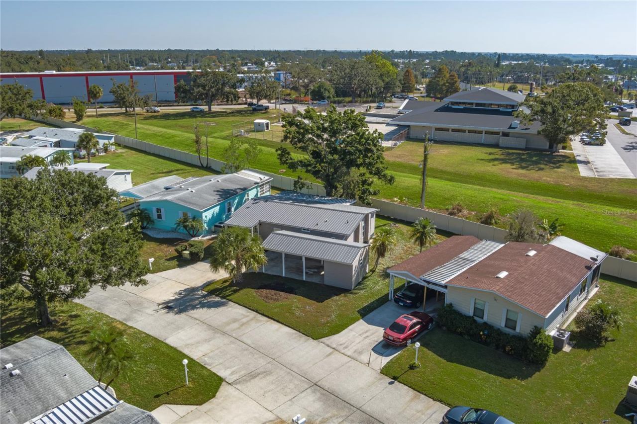 113 Meadow Circle, Ellenton, FL 34222 Photo