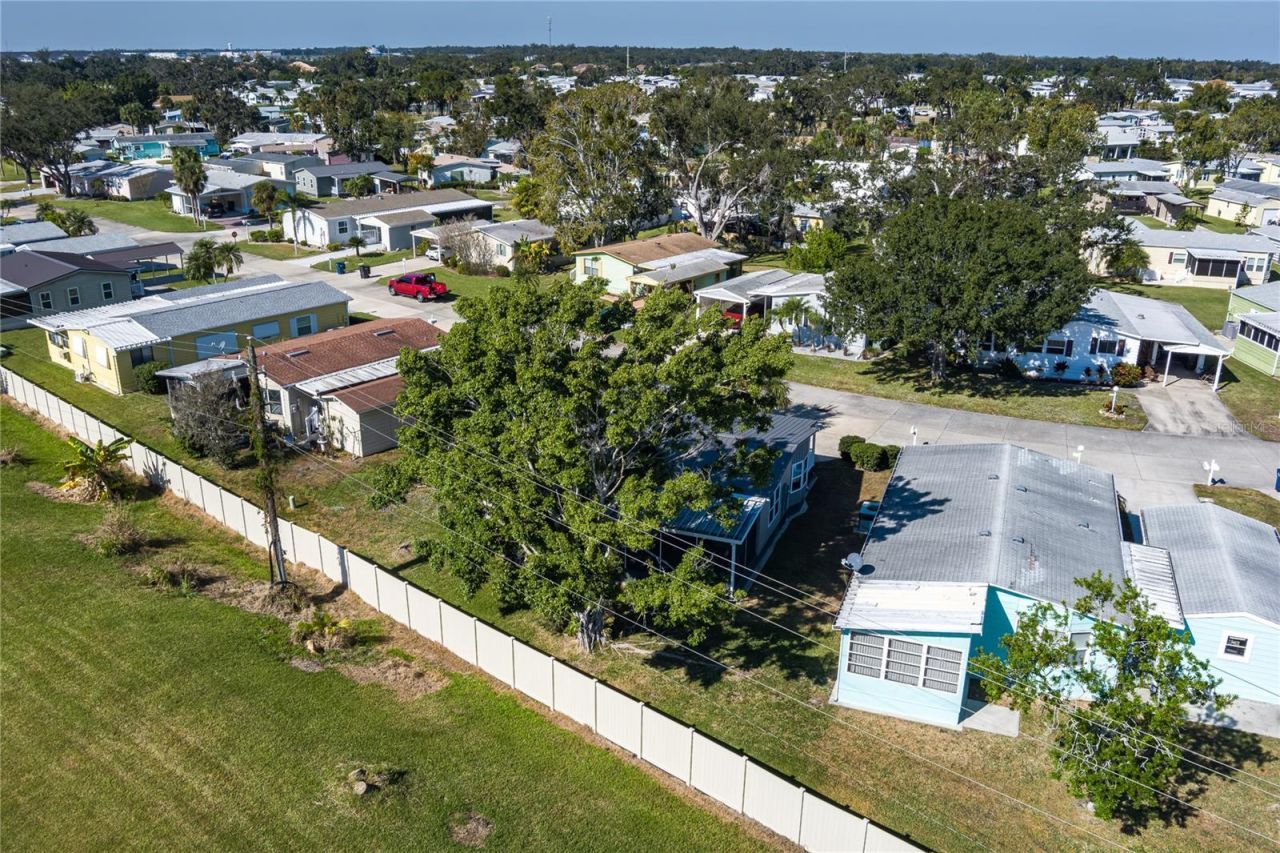 113 Meadow Circle, Ellenton, FL 34222 Photo