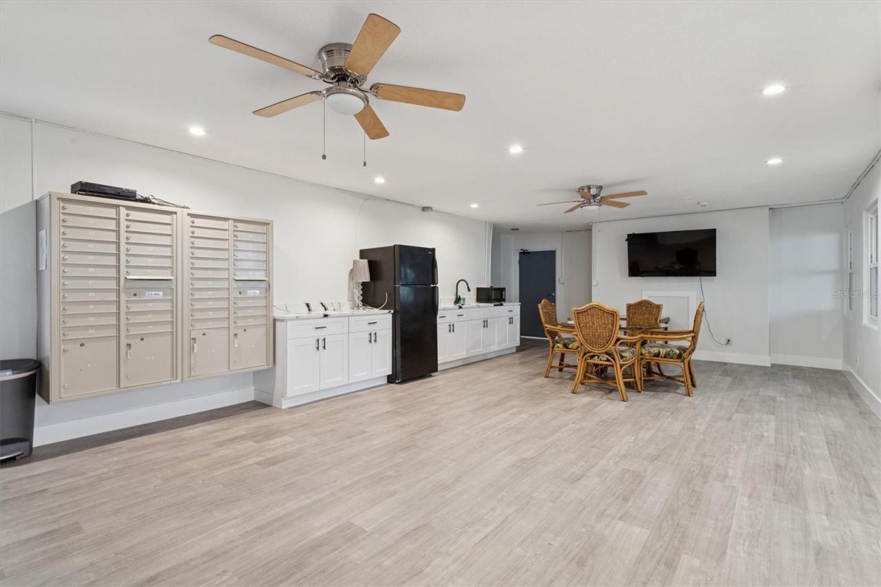 841 4th Avenue N, Unit 32, Saint Petersburg, FL 33701 Photo