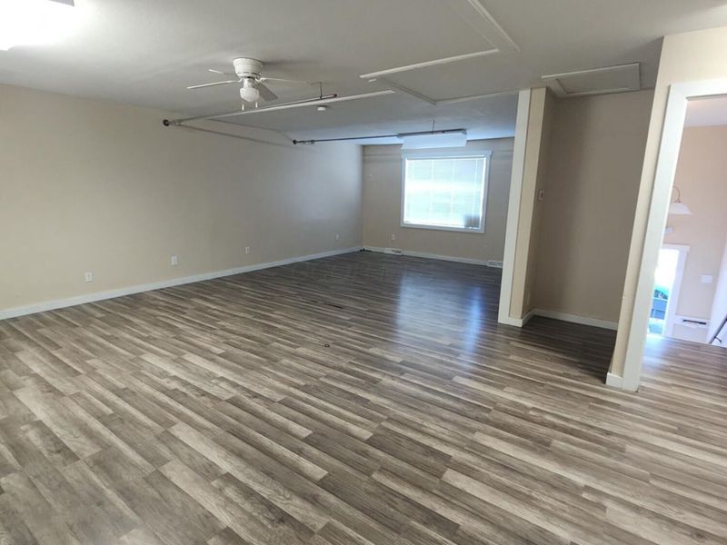 395 W Main Street, Newark, OH 43055 Photo 6