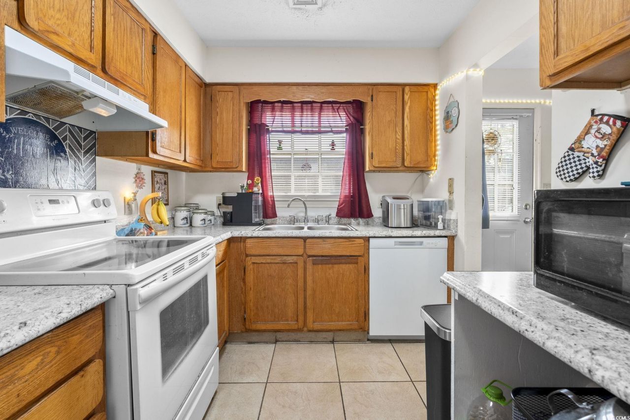 1025 Carolina Rd. Photo 4