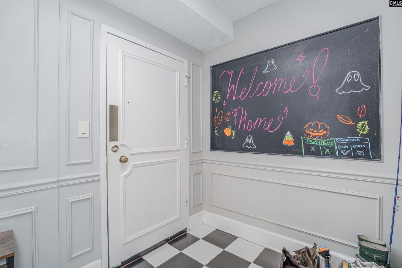 1520 Senate Street  Photo 13