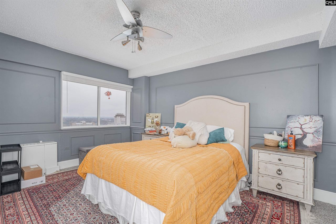 1520 Senate Street  Photo 8