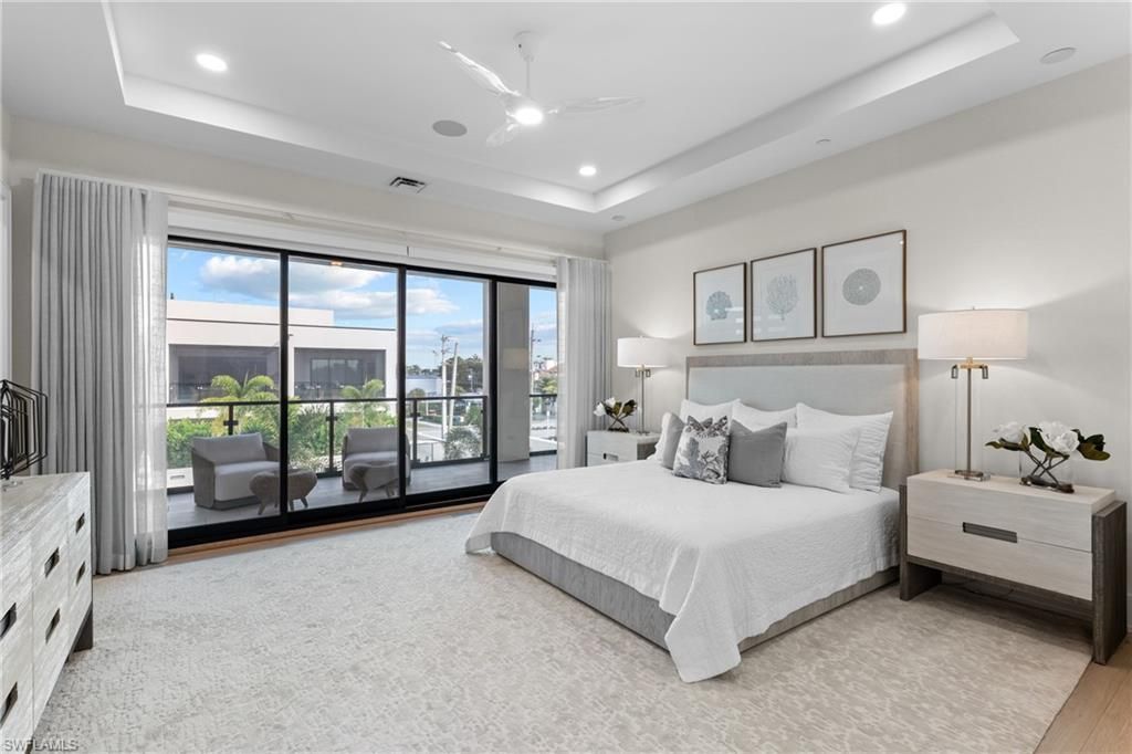 82 9th St S, Unit 301, Naples, FL 34102 Photo