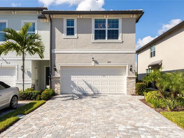 2917 Olivia Ave, Unit 2917, Lauderdale Lakes, FL 33311