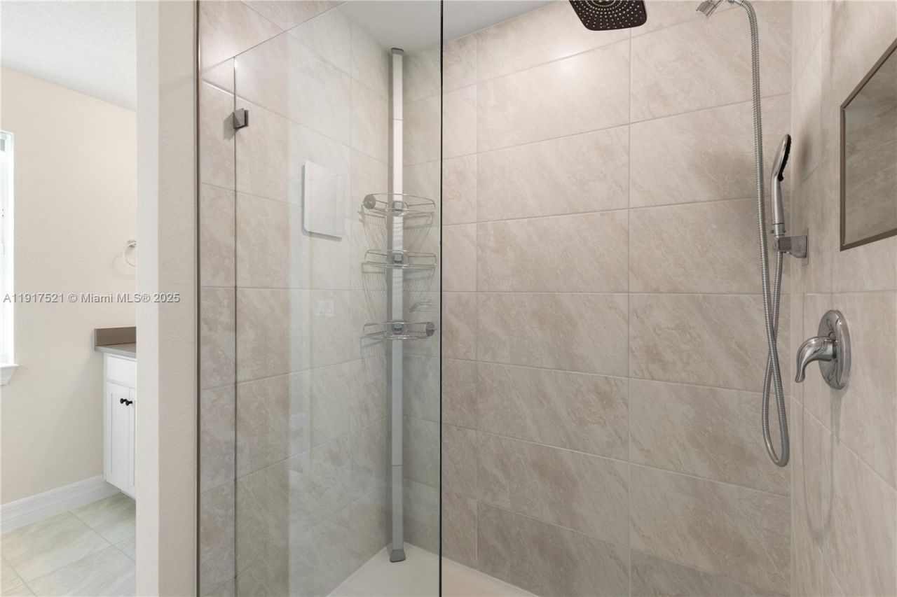 2917 Olivia Ave, Unit 2917, Lauderdale Lakes, FL 33311 Photo