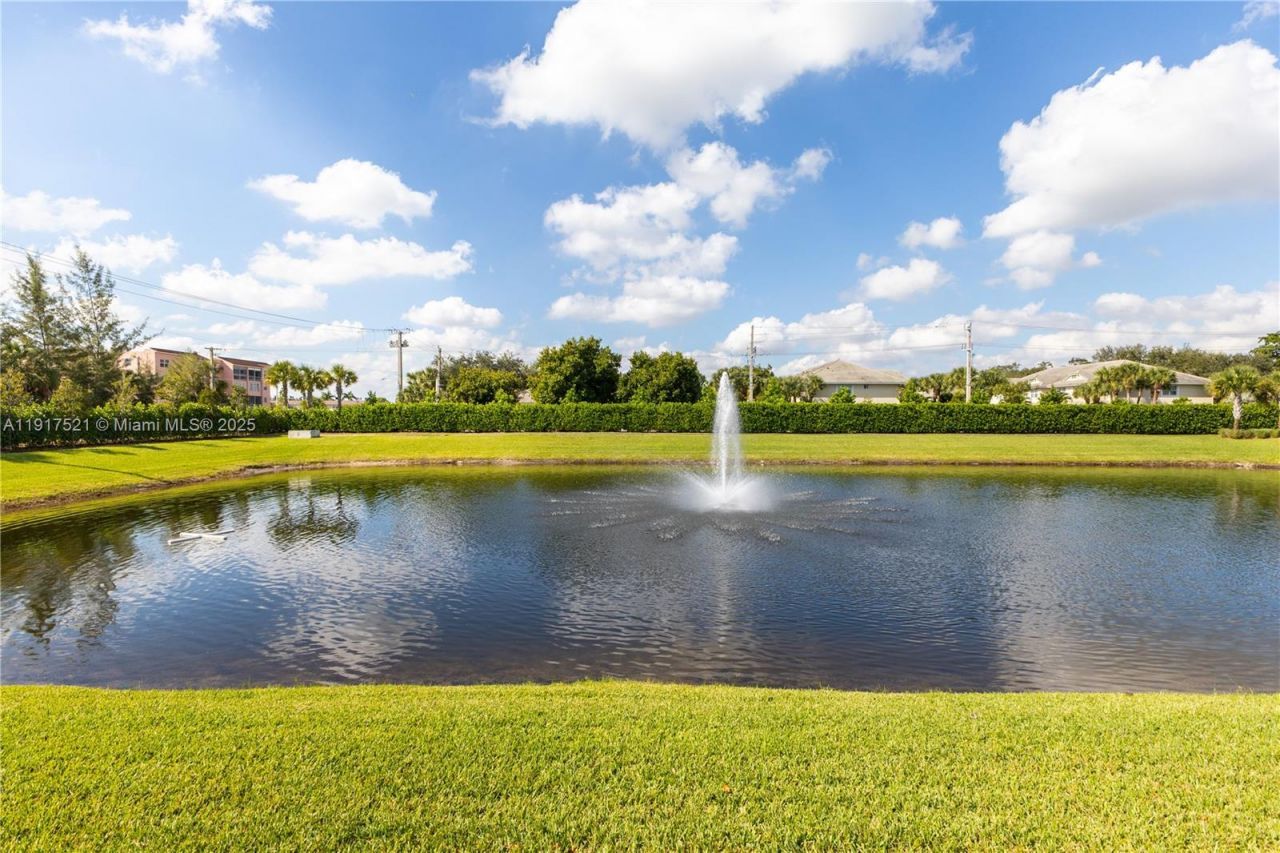 2917 Olivia Ave, Unit 2917, Lauderdale Lakes, FL 33311 Photo