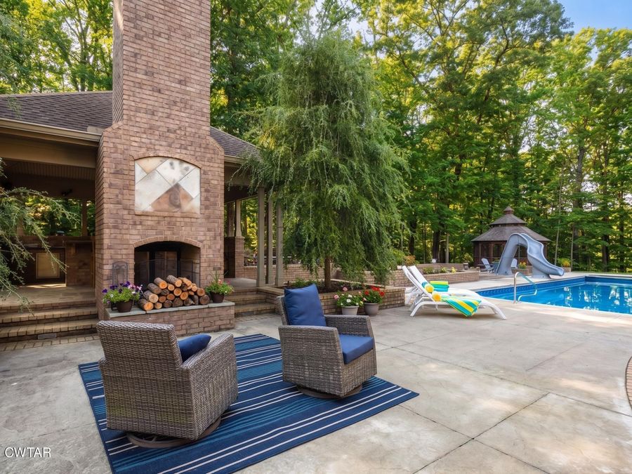 Property Image 61