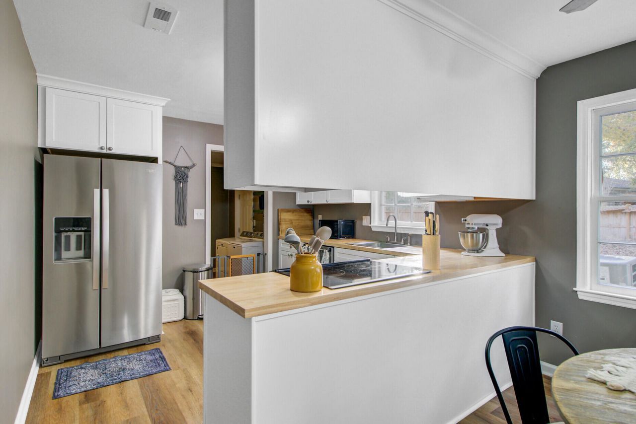 113 Sprucewood Drive Photo 11