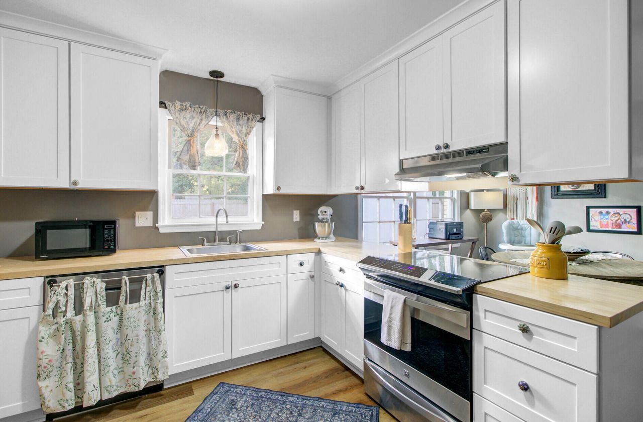 113 Sprucewood Drive Photo 12