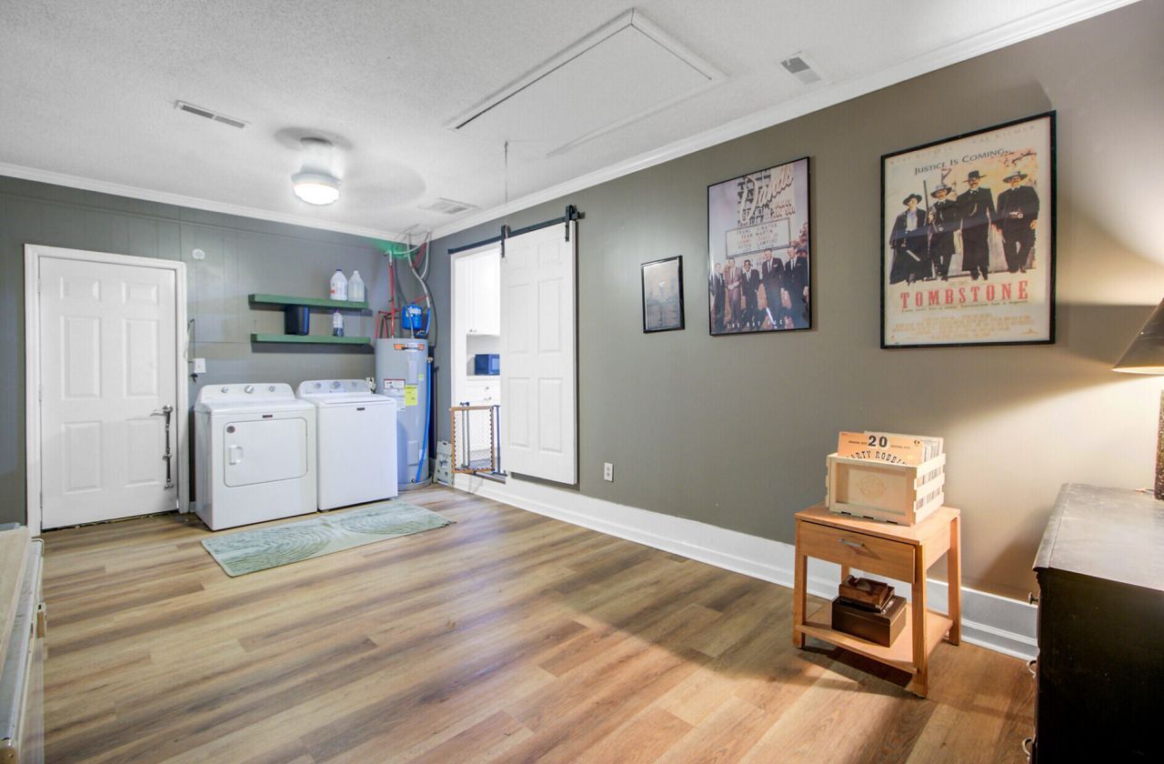 113 Sprucewood Drive Photo 27