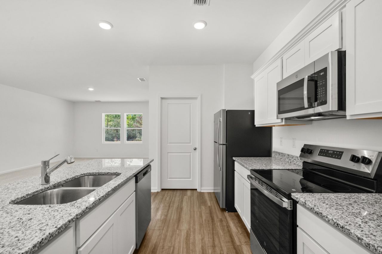 458 Castillo Dr. Photo 19