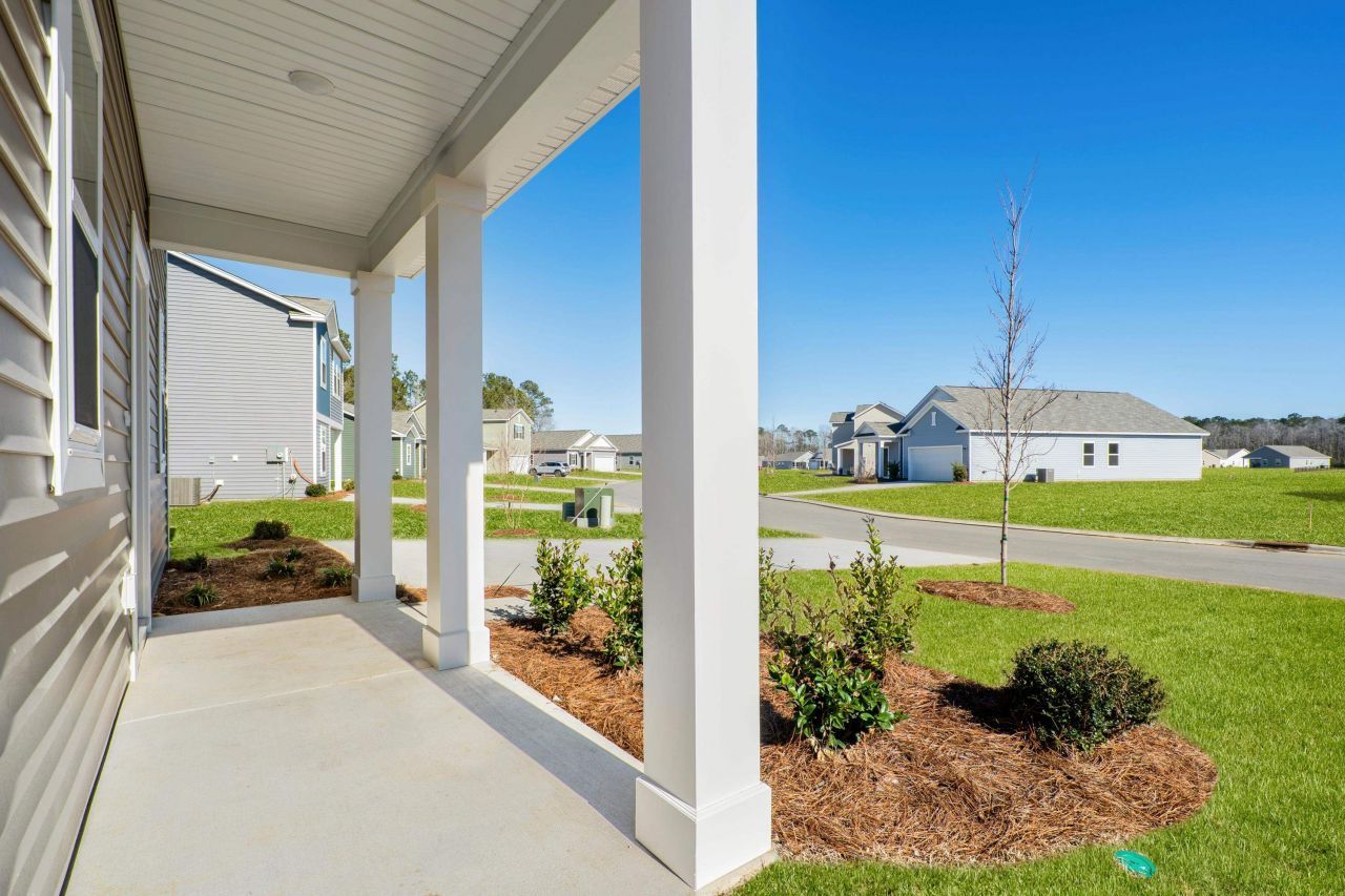 458 Castillo Dr. Photo 8