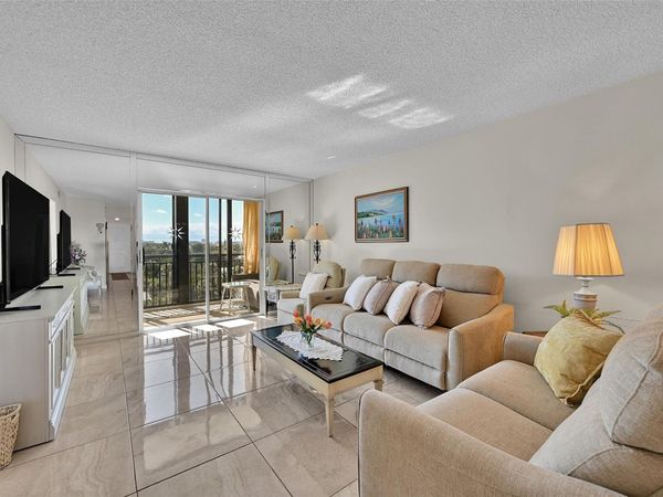 2350 NE 14th Street Causeway, Unit 609, Pompano Beach, FL 33062