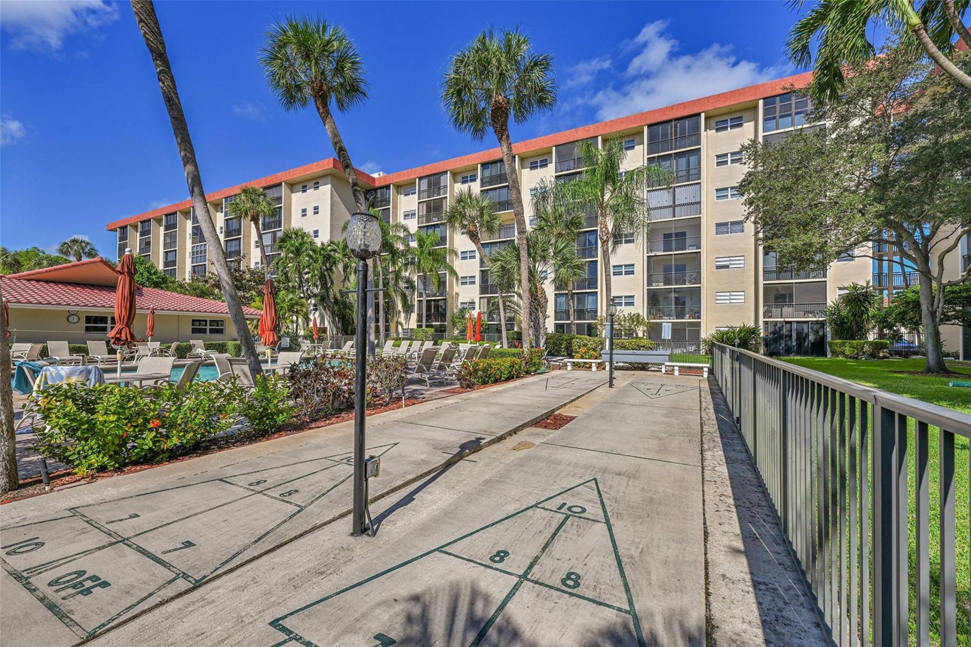 2350 NE 14th Street Causeway, Unit 609, Pompano Beach, FL 33062 Photo