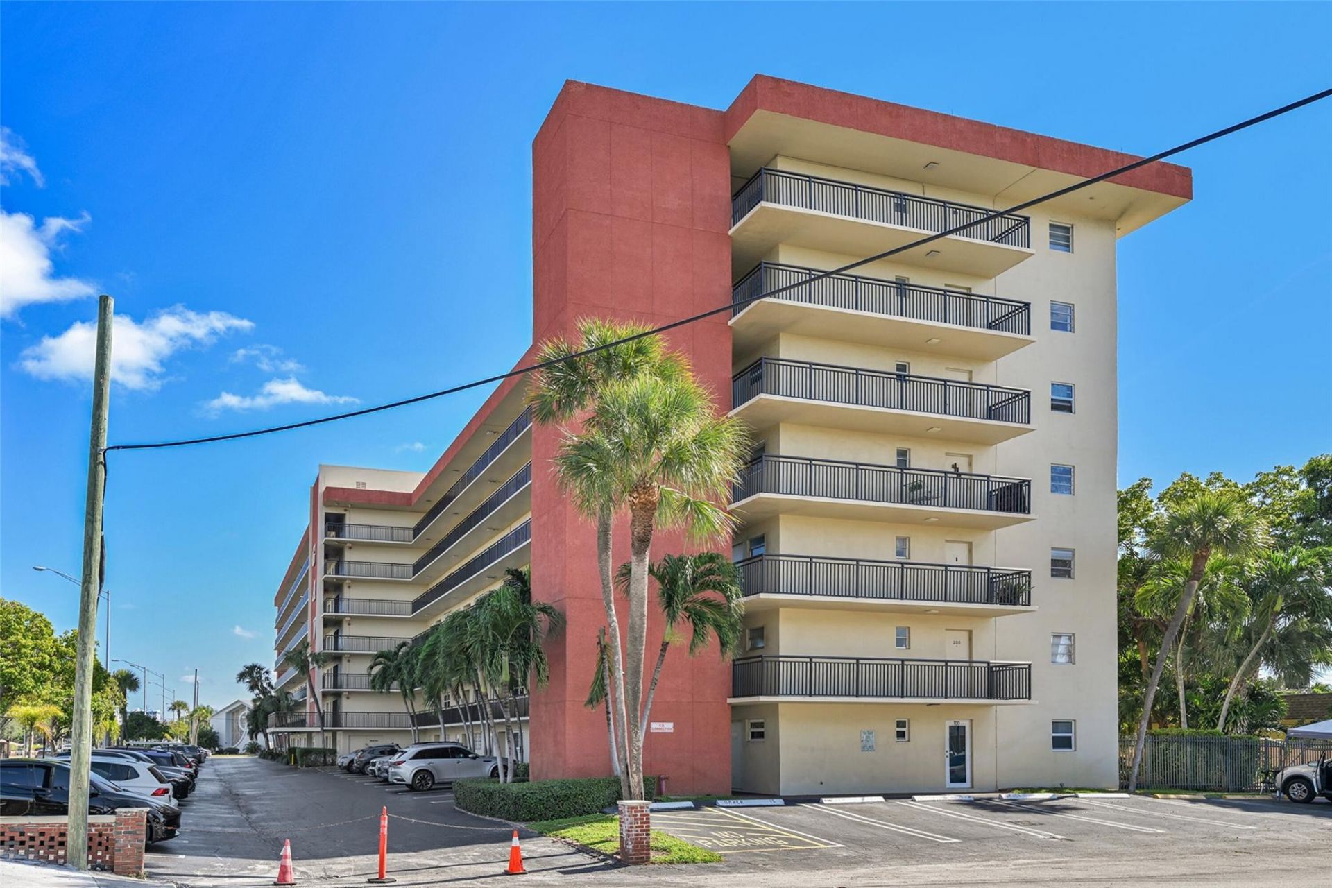 2350 NE 14th Street Causeway, Unit 609, Pompano Beach, FL 33062 Photo