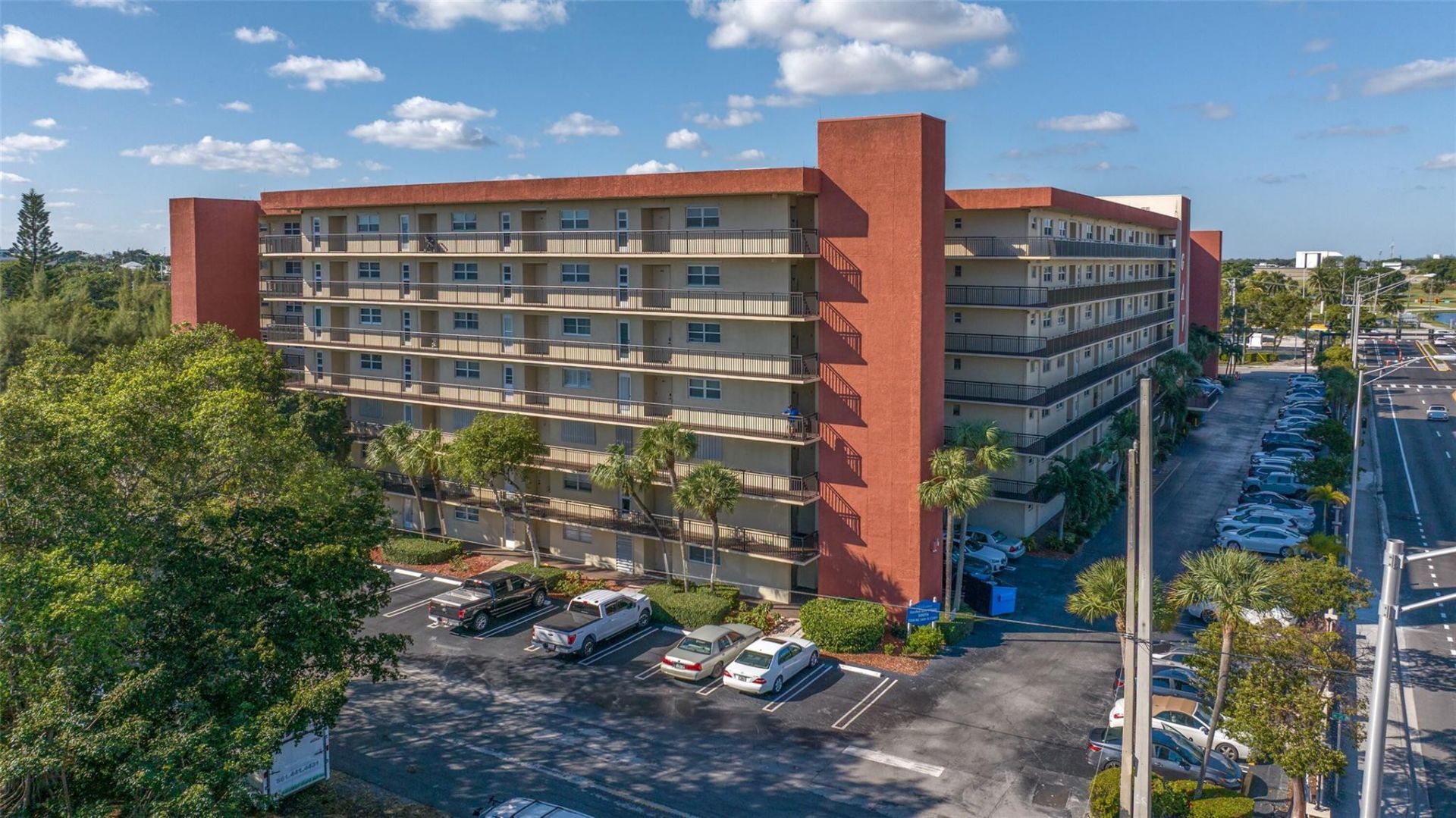 2350 NE 14th Street Causeway, Unit 609, Pompano Beach, FL 33062 Photo