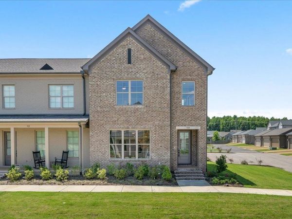 467 ARMEL DR, Collierville, TN 38017