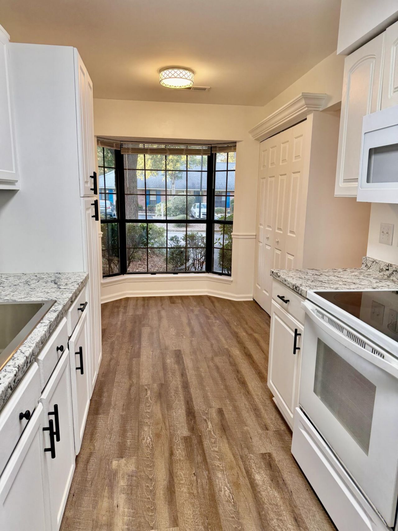 76 Indigo Lane Photo 18