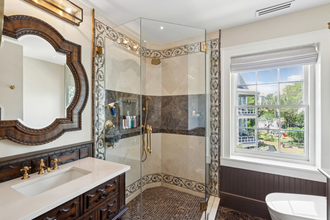 25 East Battery Street Photo 117