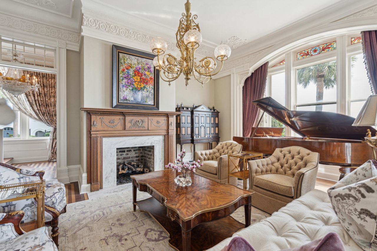 25 East Battery Street Photo 14