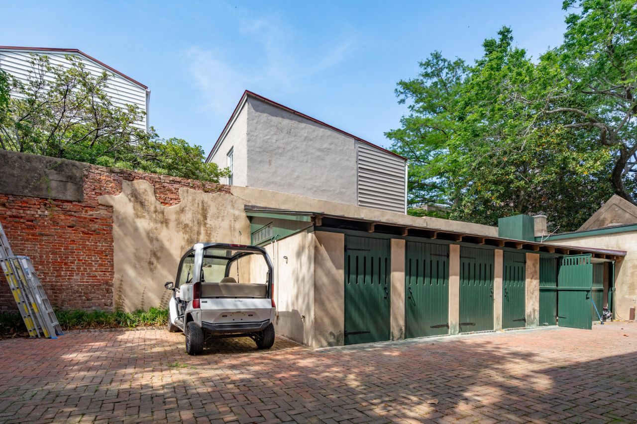 25 East Battery Street Photo 142